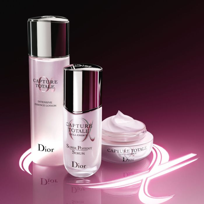 Acquista Capture Totale Intensive Essence Lotion - DIOR | Rossi